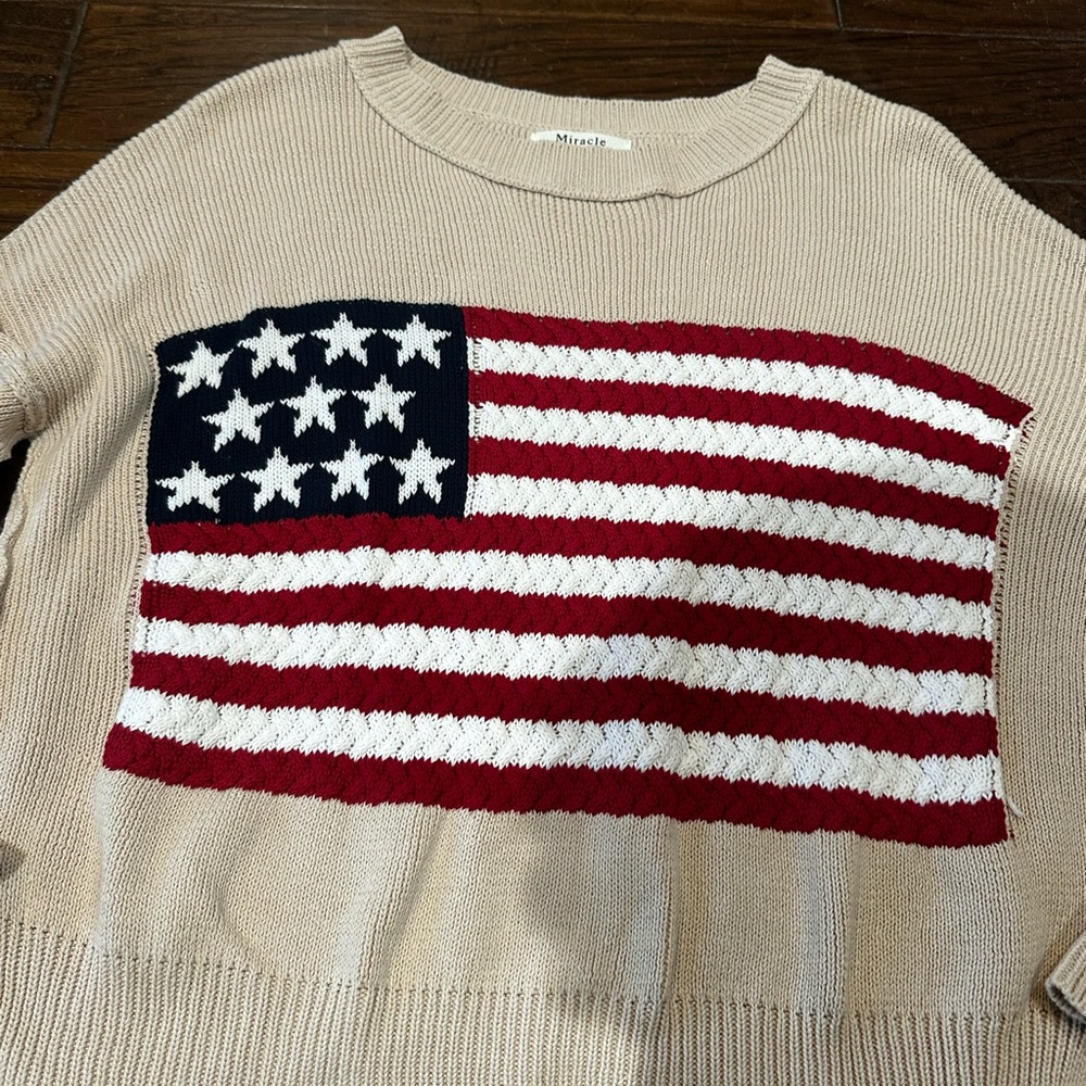 Miracle Beige Sweater with American Flag Design - Picture 3 of 4
